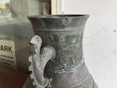 Lot 774 - Antique Chinese bronze vase