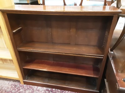Lot 1061 - Victorian mahogany open bookcase