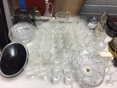 Lot 261 - Selection of liquor glasses and other glassware