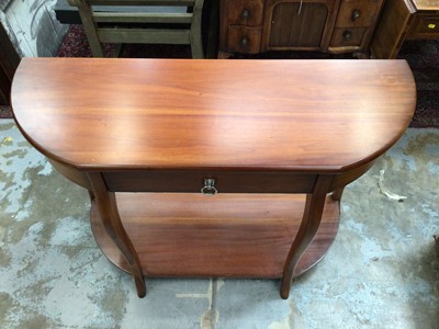 Lot 1029 - Mahogany two tier hall table with single drawer