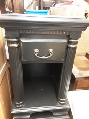 Lot 1183 - Pair Contempory ebonised bedside cabinets