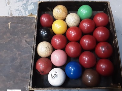 Lot 1170 - Vintage snooker table and accessories