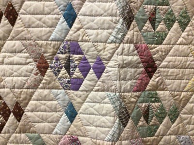 Lot 2085 - Danish quilt in repeating geometric design. 1980’s. Handstitched.