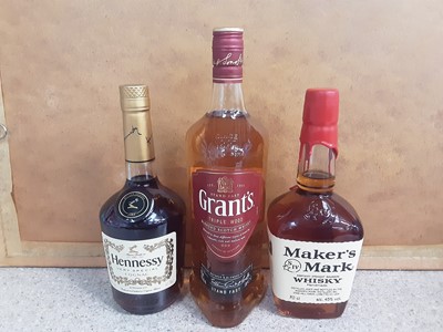 Lot 19 - Bottle of Grant's blended scotch whisky 1 litre, bottle of Hennessy Cognac 70cl and bottle of Maker's Mark Kentucky Straight Bourbon whisky 70cl (3)