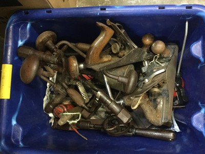 Lot 473 - Quantity of tools to include planes, saws and other items