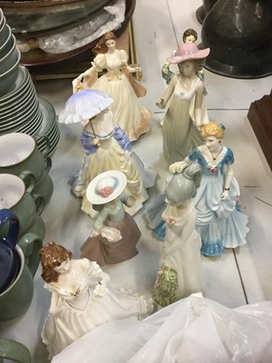 Lot 482 - Qty of porcelain ladies and thimbles