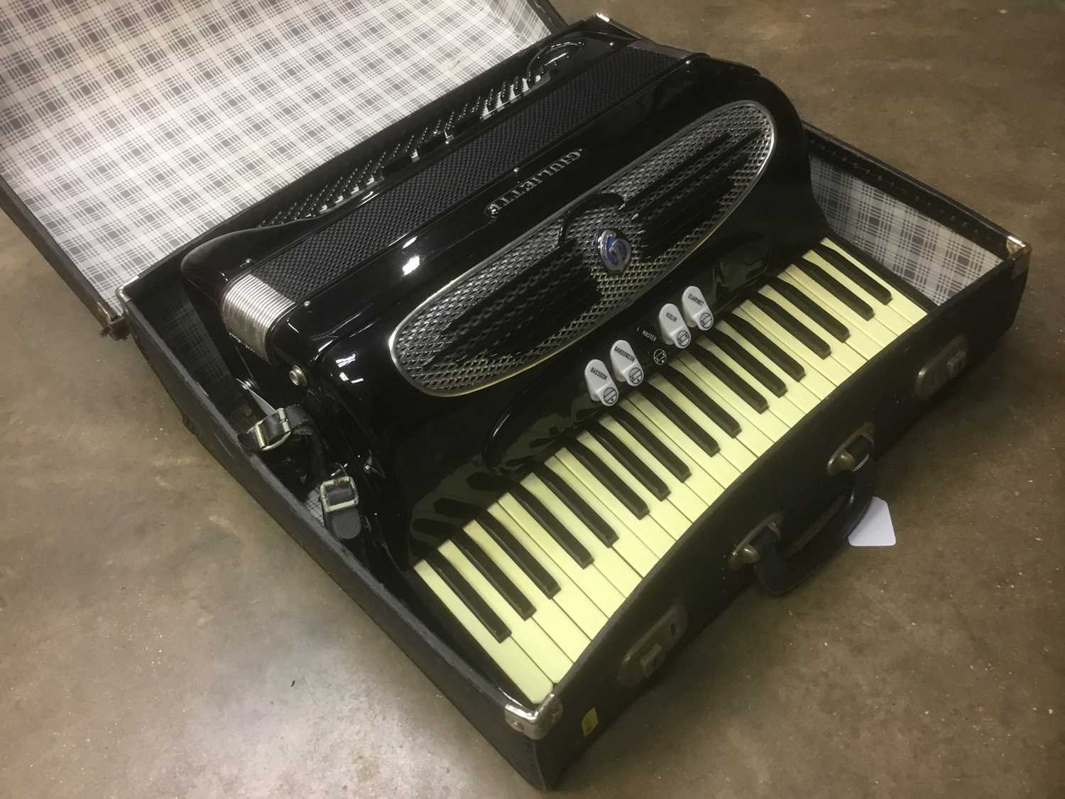 Lot 2201 - Giulietti piano accordion in case