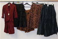 Lot 1492 - Ladies' vintage clothing - quantity of skirts -...