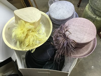 Lot 418 - Selection of ladies hats and military cap
