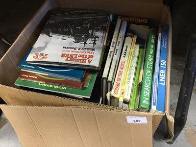 Lot 282 - Lot railway books
