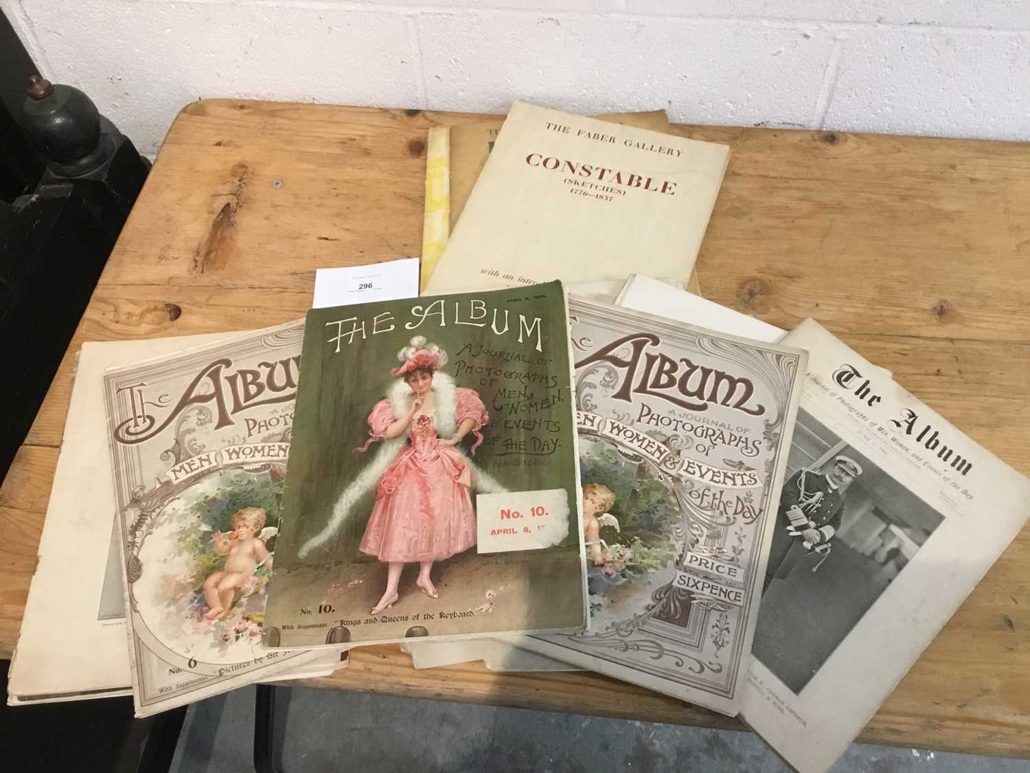 Lot 296 - Lot Victorian magazines - The Album -1890s