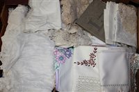 Lot 1476 - Quantity of white cotton and lace items -...