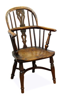 Lot 1417 - 19th century fruitwood and elm child's Windsor chair