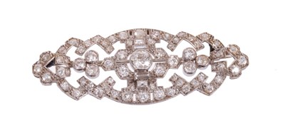 Lot 508 - Art Deco diamond plaque brooch