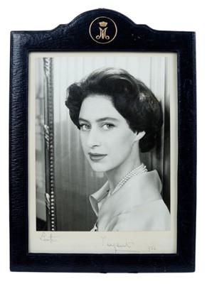 Lot 46 - HRH The Princess Margaret, fine presentation signed portrait photograph in original frame