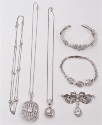 Lot 65 - Group of contemporary Belle Époque/ Art Deco style paste set silver jewellery