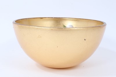 Lot 146 - An unusual art glass bowl