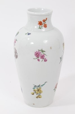 Lot 158 - A Worcester ovoid vase, painted in 'Rogers' style, circa 1760