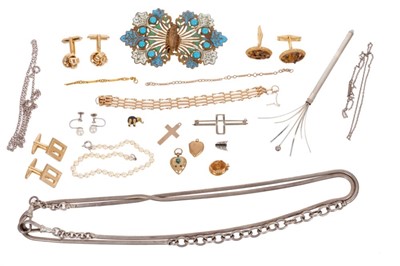 Lot 531 - Miscellaneous group of jewellery and costume jewellery to include a 9ct gold bracelet