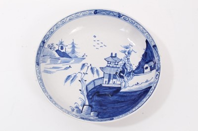Lot 165 - A Lowestoft blue and white saucer, circa 1790