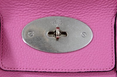 Lot 2151 - Genuine Mulberry pink leather Bayswater handbag with matching purse