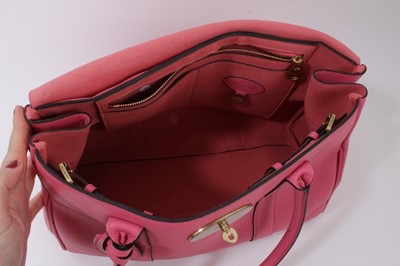 Lot 2151 - Genuine Mulberry pink leather Bayswater handbag with matching purse