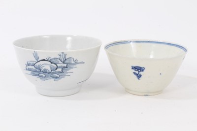 Lot 175 - A Bow tea bowl, circa 1750-52, and a Liverpool tea bowl
