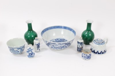 Lot 218 - Quantity of 19th century Chinese porcelain, including snuff bottles, from a private collection