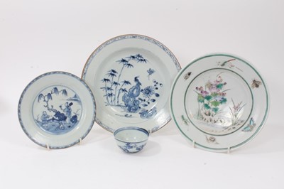 Lot 213 - Two 18th century Chinese blue and white plates, another plate and a Nanking Cargo tea bowl