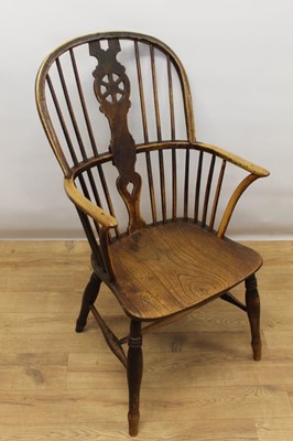 Lot 1379 - 19th century beech and elm Windsor chair