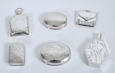 Lot 363 - Group of white metal items,  together with a George V silver stamp box