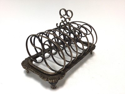 Lot 389 - Edwardian silver six division toast rack of conventional form