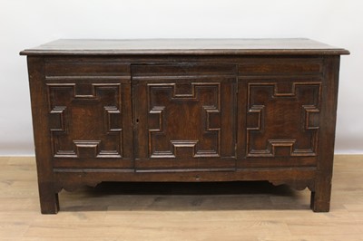 Lot 872 - Late 17th / 18th century oak coffer