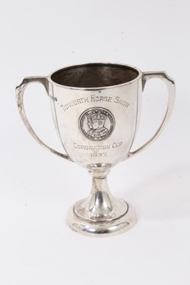 Lot 154 - 1930s silver two handled trophy cup engraved 'Tidworth Horse Show Coronation Cup 1937', 1st Prize Children's Ponies (Local) Presented by W.E. Chivers & Sons Ltd Devizes & Bulford' (Sheffield 1936