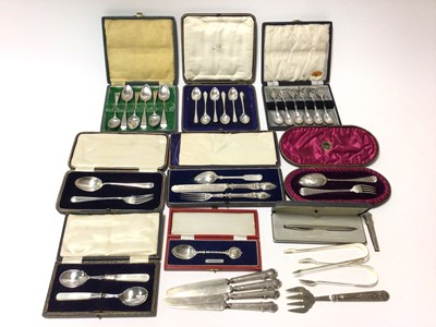 Lot 367 - Selection of cased silver and silver plated flatware