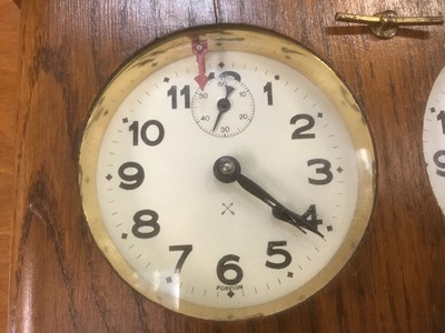 Lot 2453 - Vintage chess clock