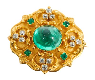 Lot 586 - Early Victorian emerald and diamond brooch