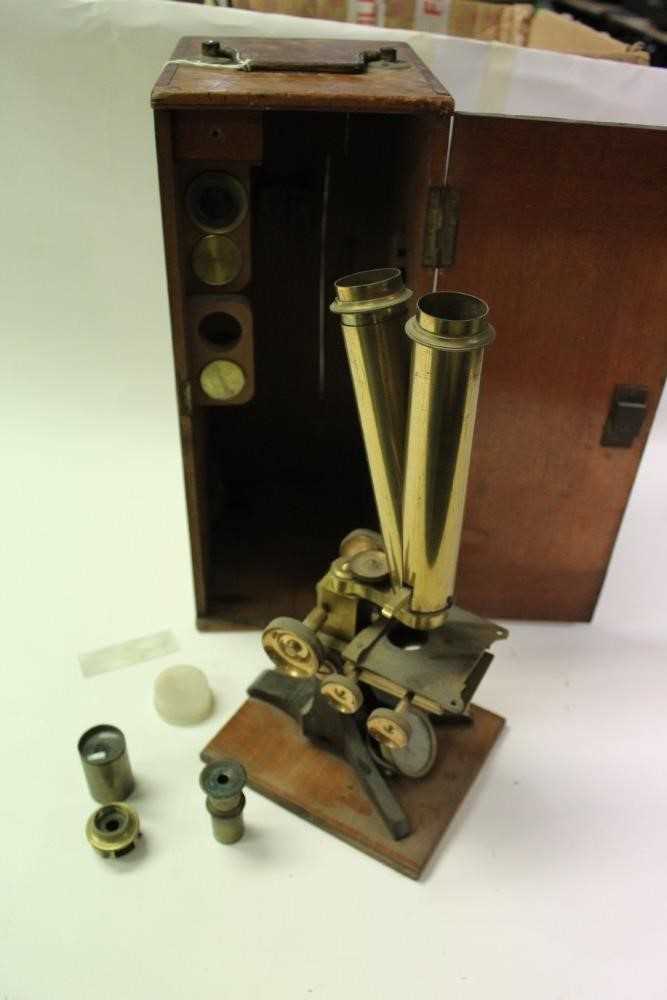 Lot 2468 - Microscope in mahogany case by Stanley