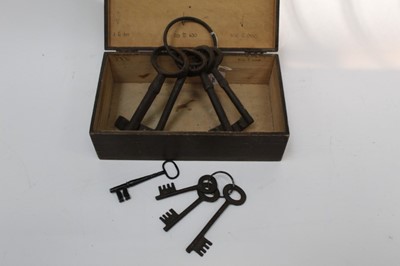 Lot 76 - Collection of various keys