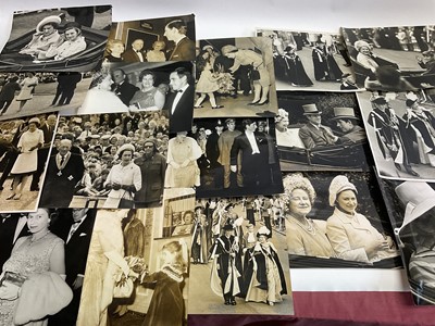 Lot 95 - H.M.Queen Elizabeth II and family, large collection of 1960s, 1970s and 1980s Royal press photographs including state visits, weddings etc (110 plus )