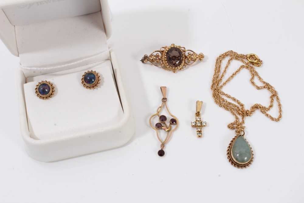Lot 290 - Group gold jewellery