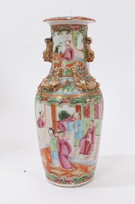 Lot 1178 - Chinese famille rose vase