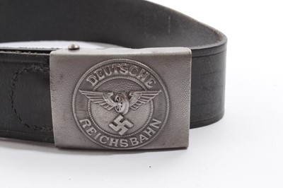 Lot 862 - 1930's Nazi German Deutsch Reichsbahn belt buckle with logo to centre, on leather belt