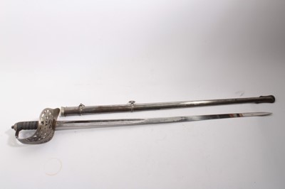 Lot 1020 - Scarce Victorian 1895 Pattern infantry Officers Sword in scabbard
