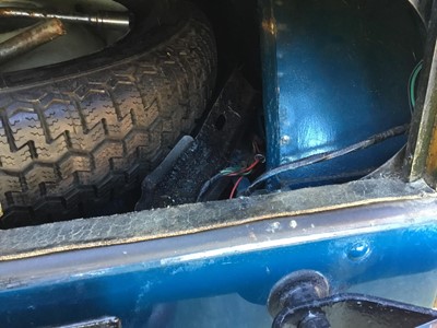 Lot 1984 - 1971 Morris Minor 1000 Traveller, Reg. No. KGK 898K, finished in blue with beige vinyl interior.