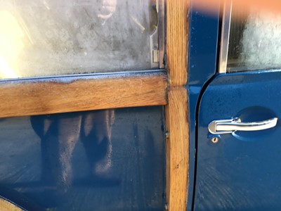 Lot 1984 - 1971 Morris Minor 1000 Traveller, Reg. No. KGK 898K, finished in blue with beige vinyl interior.