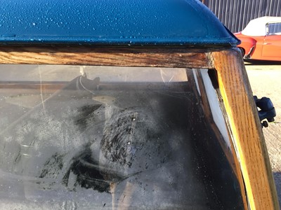 Lot 1984 - 1971 Morris Minor 1000 Traveller, Reg. No. KGK 898K, finished in blue with beige vinyl interior.