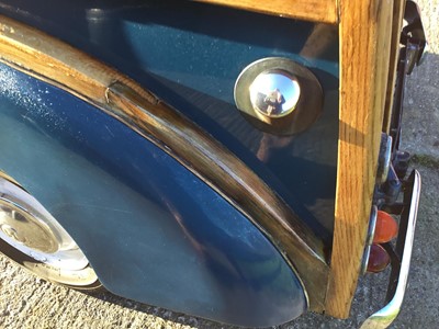 Lot 1984 - 1971 Morris Minor 1000 Traveller, Reg. No. KGK 898K, finished in blue with beige vinyl interior.