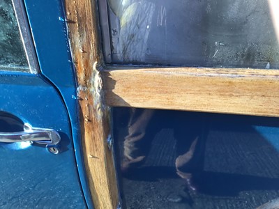 Lot 1984 - 1971 Morris Minor 1000 Traveller, Reg. No. KGK 898K, finished in blue with beige vinyl interior.