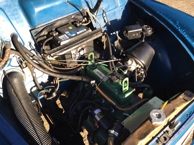 Lot 1984 - 1971 Morris Minor 1000 Traveller, Reg. No. KGK 898K, finished in blue with beige vinyl interior.